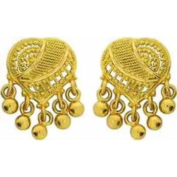 impeccable Gold Earring 